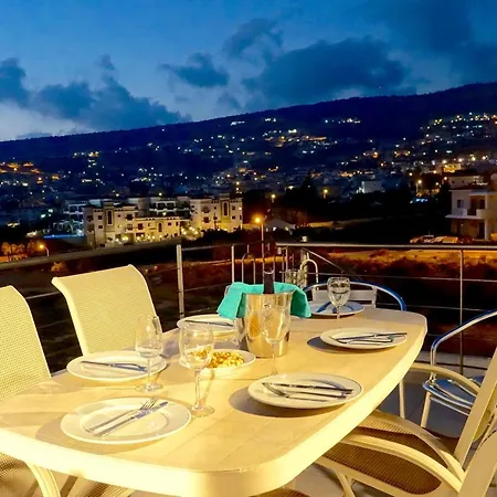 Holmes Place Luxury Seaview *