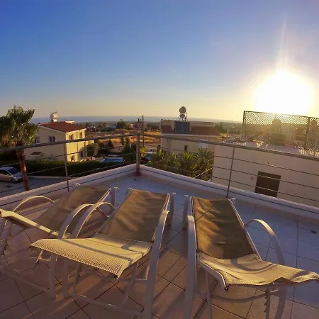 Holmes Place Luxury Seaview Peyia